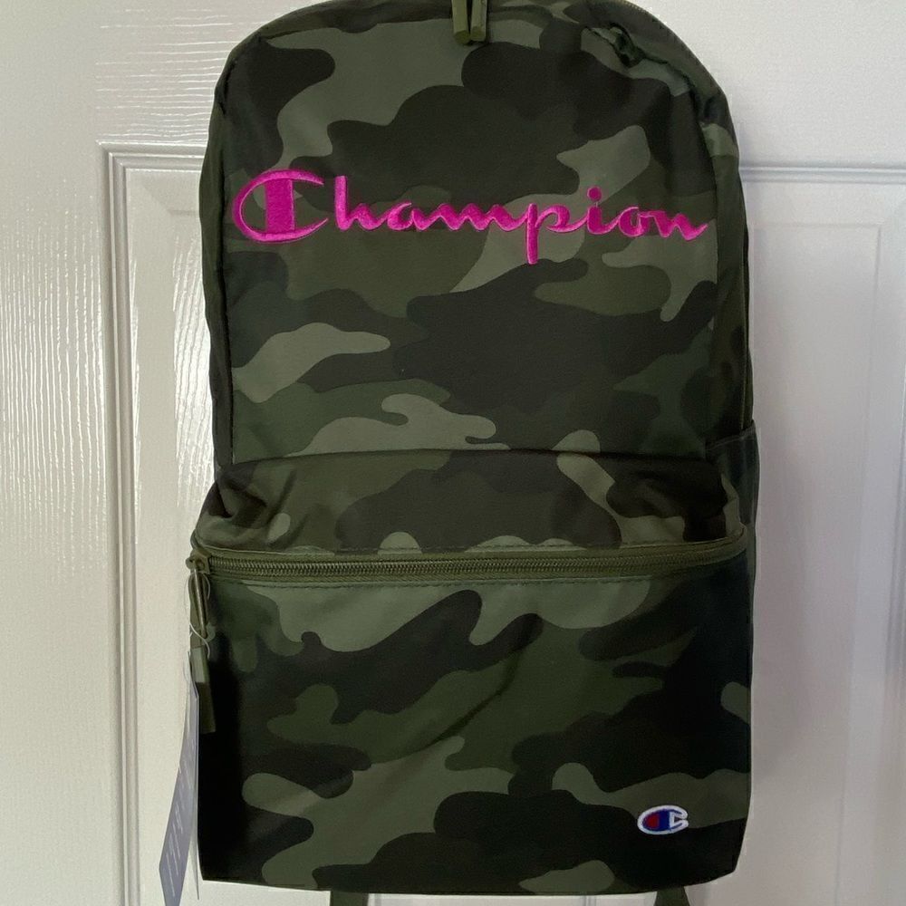CHAMPION Varsity Camoflouge/Fushia Backpack